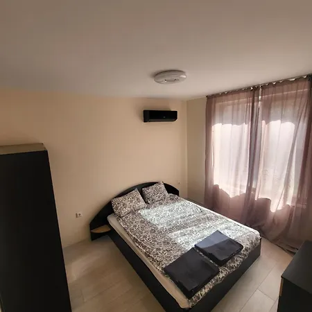 Apartman уютен *